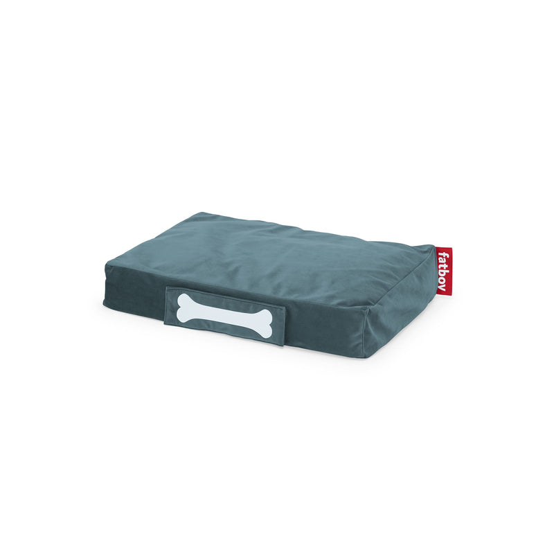 Eco-friendly Doggielounge Velvet by Fatboy: soft, recycled velvet dog bed, machine washable and dirt-resistant, in cloud color.