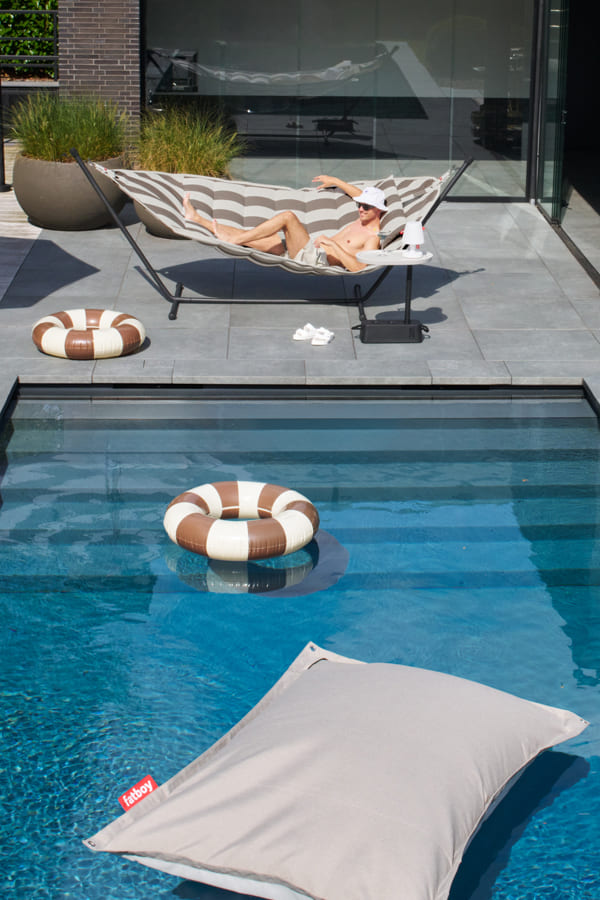 Design and comfort come together in our new outdoor collection, whether you have a small balcony or a large garden.