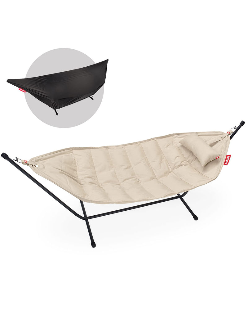 Fatboy Headdemock Superb with cover in sahara color, luxury UV-resistant hammock with protective cover, perfect for outdoor relaxation.