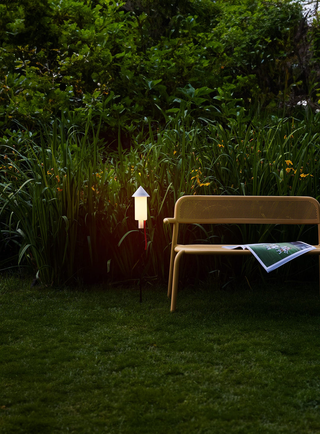 RACKET_LA_SURPRISE_Lifestyle_0