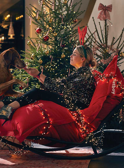 The Fatboy Rock 'n Roll features a detachable frame and eight robust straps. Simply add your Original bean bag, and presto: your upscale rocking chair is all set for use.