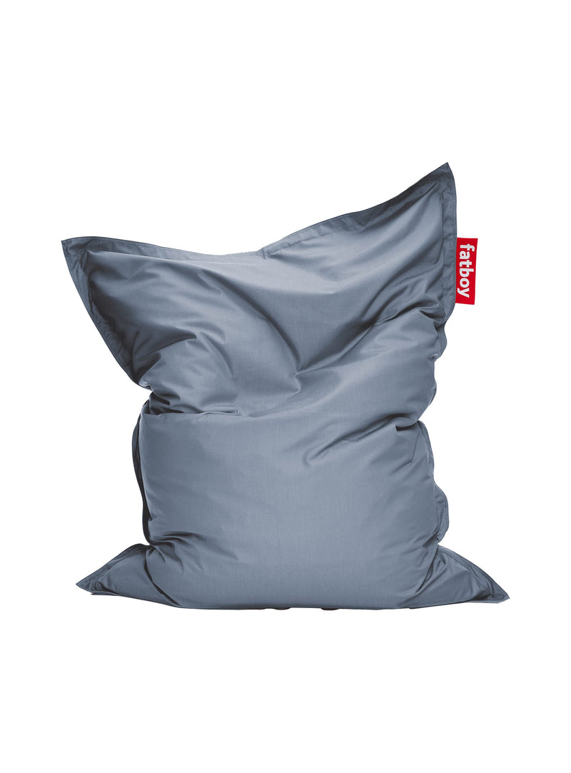 Fatboy Slim Olefin bean bag in storm blue color, UV-resistant and water-repellent outdoor bean bag chair, perfect for Canadian patios and gardens.