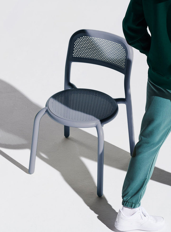 TONI_Chair_Elephant_Lifestyle_