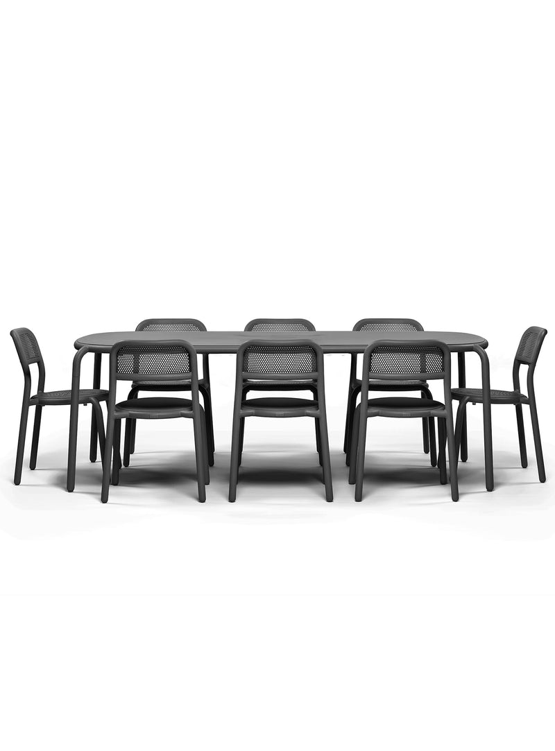 Toní Outdoor Dining Set in anthracite by Fatboy — modern 8-seater aluminum Tablo table and eight chairs for patios, decks, and gardens.