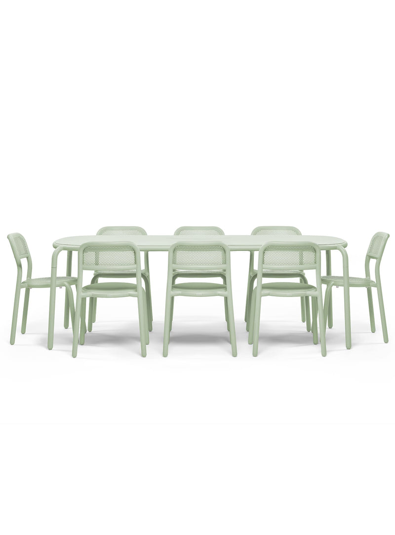 Toní Outdoor Dining Set in mist green by Fatboy — modern 8-seater aluminum Tablo table and eight chairs for patios, decks, and gardens.