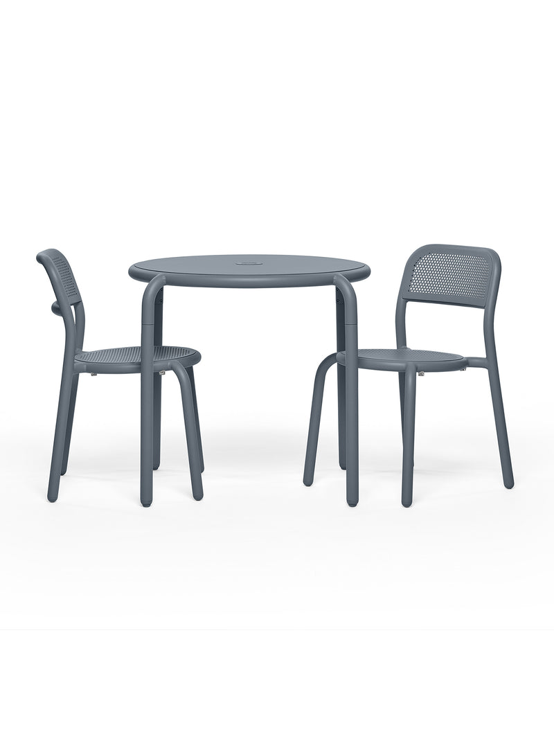 Fatboy Toní Bistreau Outdoor Aluminum Round Table + Two Chairs in Elephant