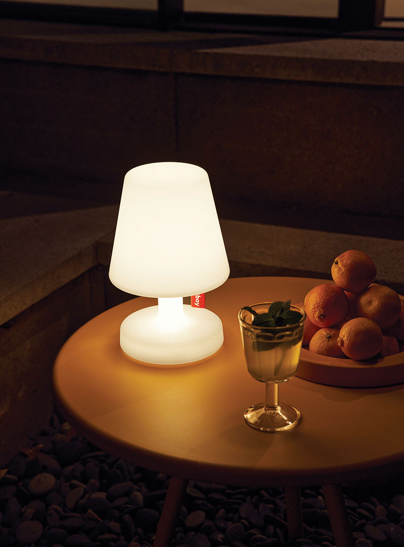 Ideal for any event, the Edison the Petit is a portable lamp that offers up to 24 hours of ambiance and can be effortlessly cleaned.
